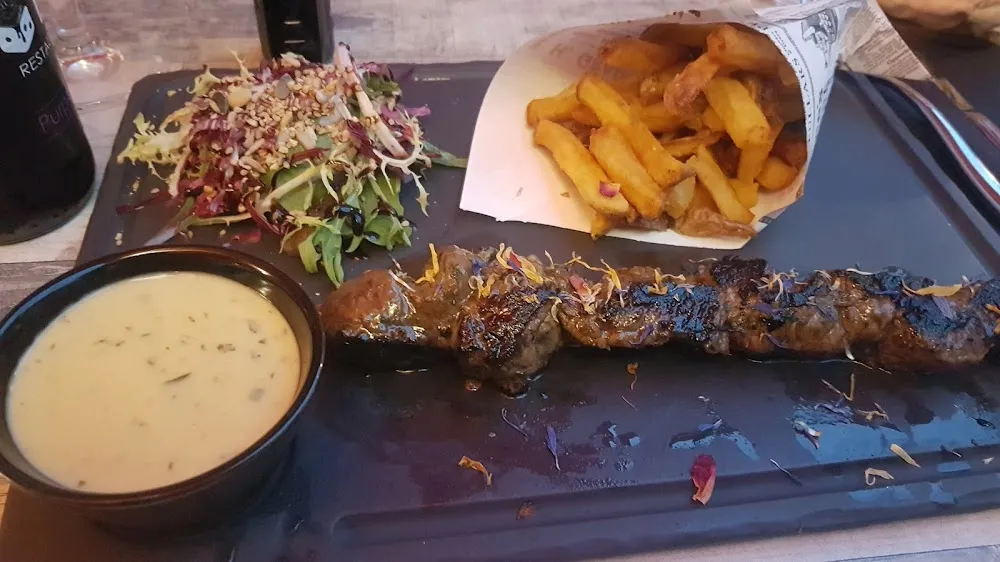 Brochette de Bœuf Frites Maison